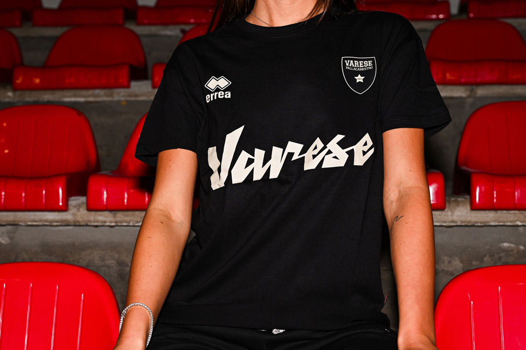 T-shirt Nera (25/26)